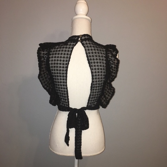 *SOLD* 3 for $30 Forever 21 Geo Crochet Crop Top - Picture 5 of 8